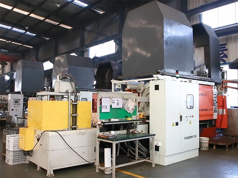 Pressure-Die-Casting-Machine-300T.jpg