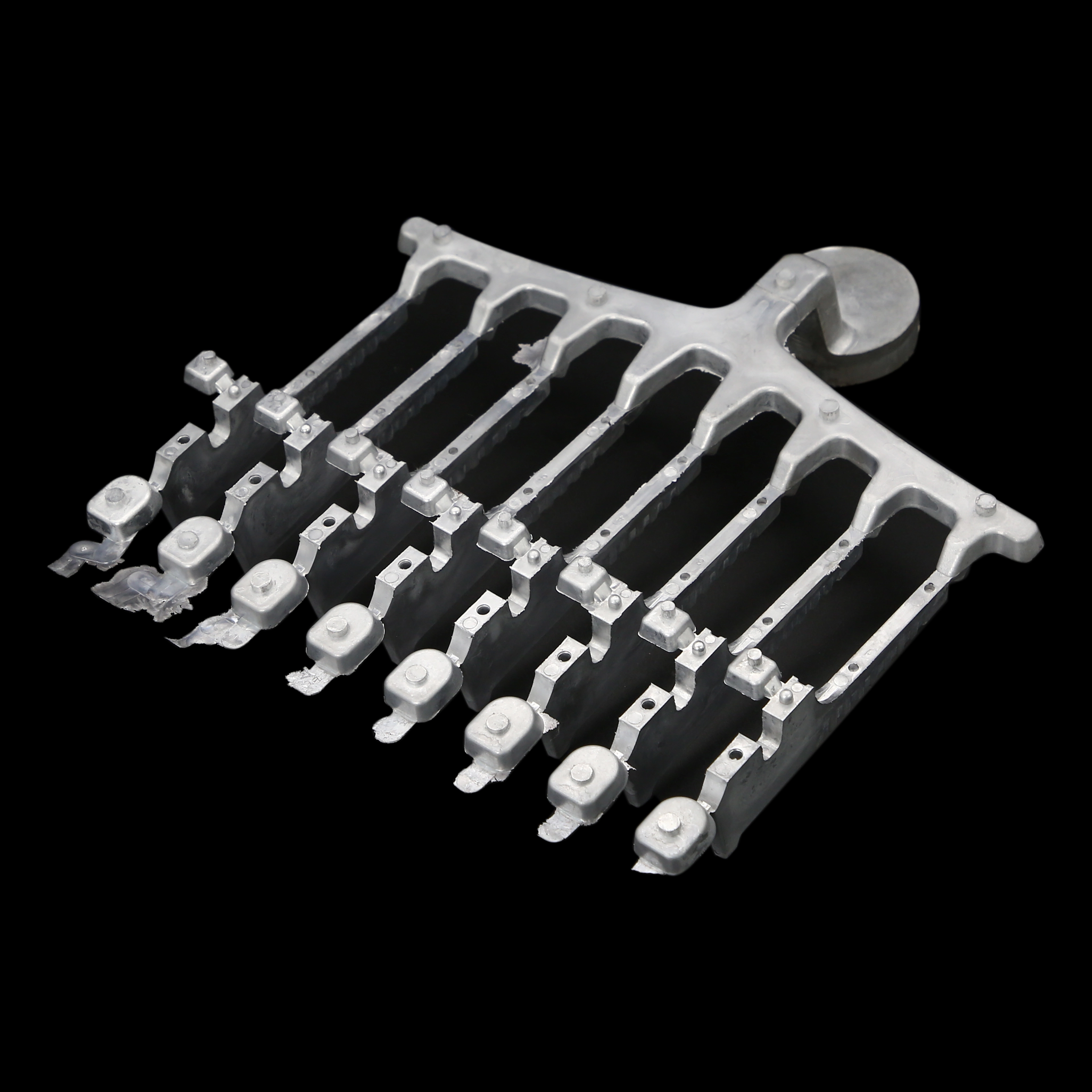 OEM Ductile and Gray Iron Casting Die/Sand Cast/Casting Auto Accessories Brake Back Plate Light Truck/Jeep/Car/Automobile/Automotive Parts for Auto Spare