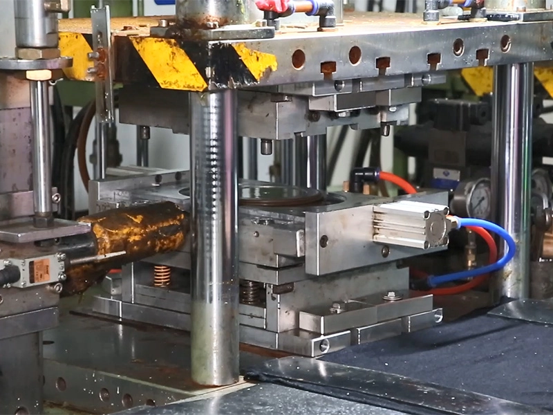 Qingdao Compass Hardware Co.,Ltd.